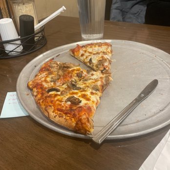 The Gusher - Pizza. - Pizza Near Me - West Yellowstone, Montana The Gusher - Pizza. - Pizza Near Me - West Yellowstone, Montana