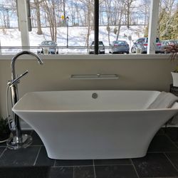 Bath's Etc.