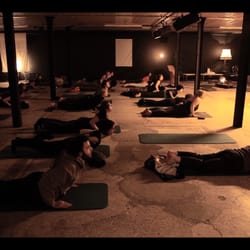 Hatha Yoga Surya - In De Studio