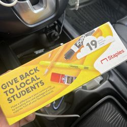 Staples - Free teacher supplies for Teacher Appreciation week