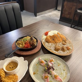 Chubby Curry - udon know me, yellowtail carpaccio, chicken katsu curry, waffle fries - Japanese Curry Near Me - Covina, California Chubby Curry - udon know me, yellowtail carpaccio, chicken katsu curry, waffle fries - Japanese Curry Near Me - Covina, California