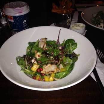 EMPIRE - Tandoori Chicken Salad - Bars Near Me - Dublin, D
