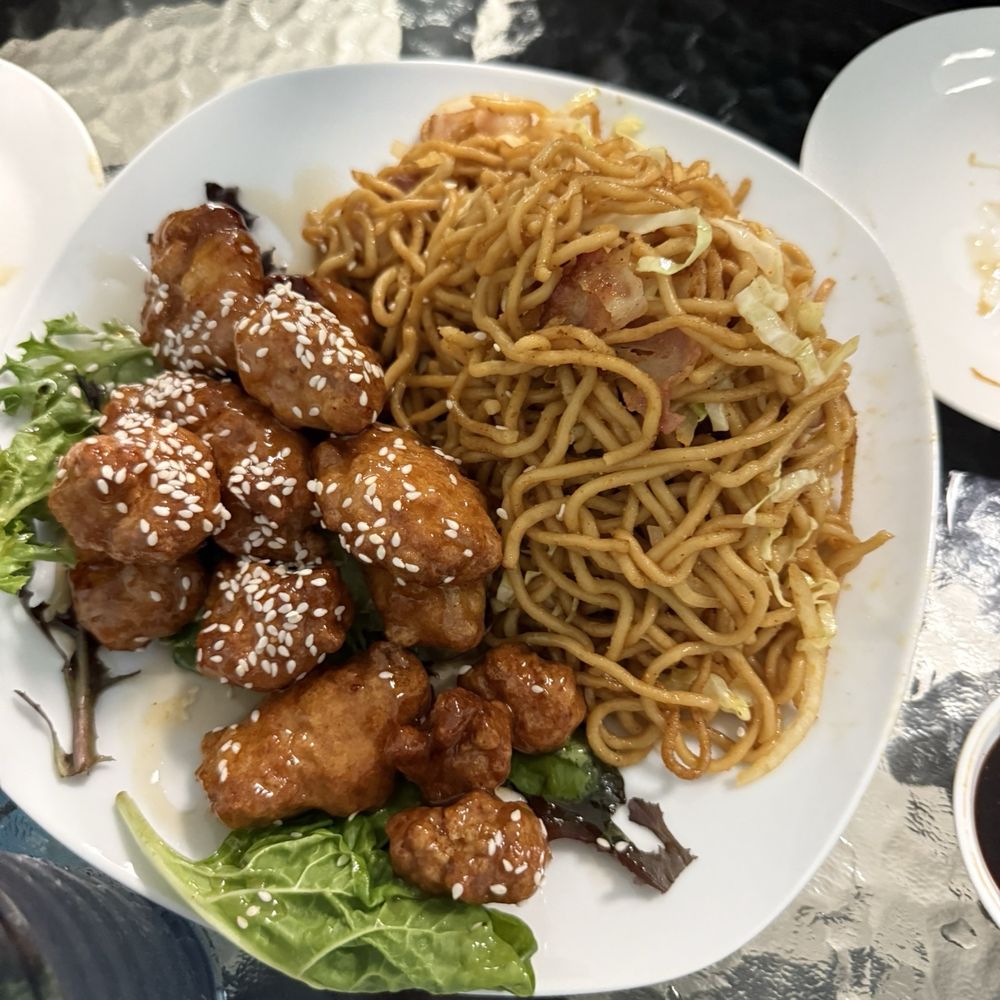 Sweet Corner Cafe - Best orange chicken you'll ever taste! - Comfort Food Near Me - Aiea, Hawaii Sweet Corner Cafe - Best orange chicken you'll ever taste! - Comfort Food Near Me - Aiea, Hawaii
