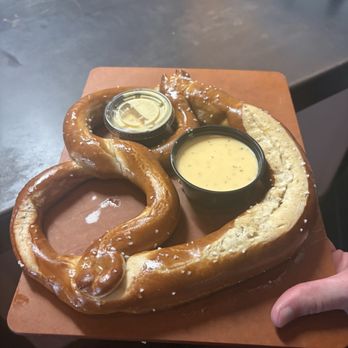 Franklin Hall - Soft Giant Pretzel - Sports Bars Near Me - Washington, DC, District of Columbia Franklin Hall - Soft Giant Pretzel - Sports Bars Near Me - Washington, DC, District of Columbia