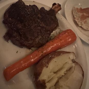 Bob's Steak & Chop House - Austin Downtown - Steakhouses Near Me - Austin, Texas Bob's Steak & Chop House - Austin Downtown - Steakhouses Near Me - Austin, Texas