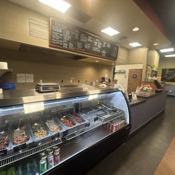 Ali’i Hawaiian Grill - Hawaiian Near Me - Torrance, California
