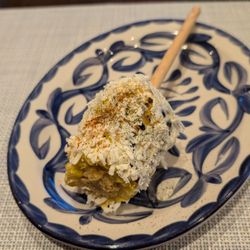 Los Caporales - Grilled corn