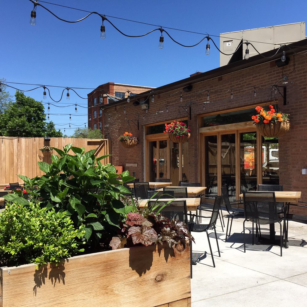 Kaiser Tiger - Outdoor deck - New American Near Me - Chicago, Illinois Kaiser Tiger - Outdoor deck - New American Near Me - Chicago, Illinois