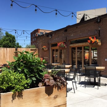 Kaiser Tiger - Outdoor deck - New American Near Me - Chicago, Illinois Kaiser Tiger - Outdoor deck - New American Near Me - Chicago, Illinois