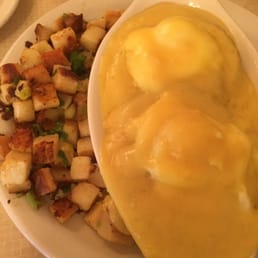 Eggs Benedict Eggs Benedict
