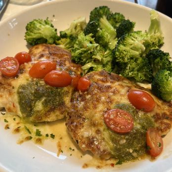 Olive Garden Italian Restaurant - Grilled Chicken Margherita - Italian Near Me - Norman, Oklahoma Olive Garden Italian Restaurant - Grilled Chicken Margherita - Italian Near Me - Norman, Oklahoma