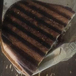 Nos dieron una torta quemada