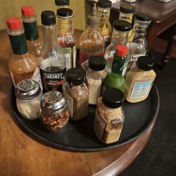 Olympic Club Theater - Condiments corner
