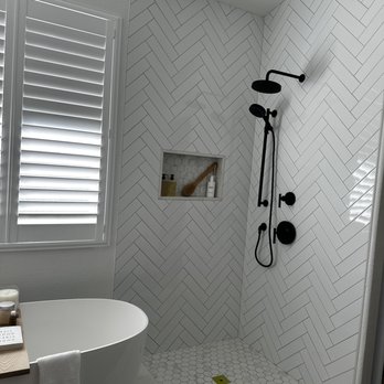 Kohler Signature Store - Irvine - Kohler Purist Shower Fixtures - Kitchen & Bath Near Me - Irvine, California Kohler Signature Store - Irvine - Kohler Purist Shower Fixtures - Kitchen & Bath Near Me - Irvine, California