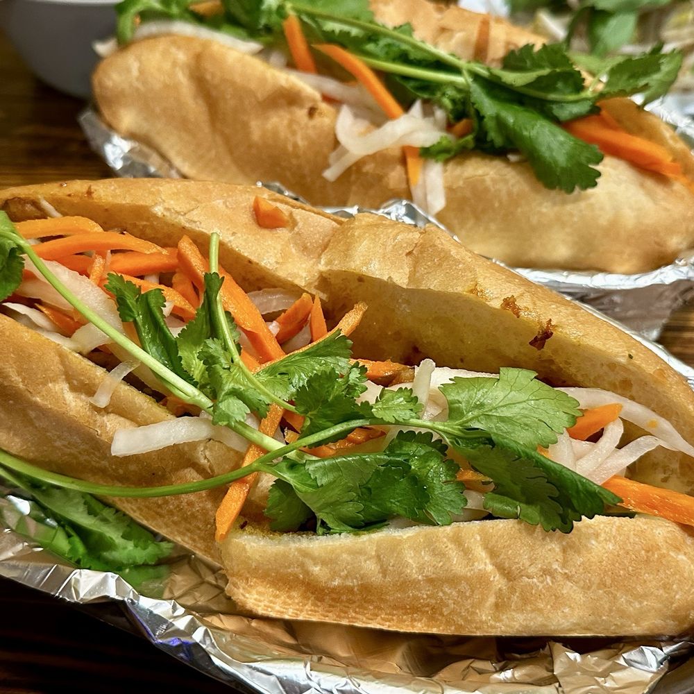 Ribs & Broth - Lemongrass Chicken Banh Mi - must try - Vietnamese Near Me - Waipahu, Hawaii Ribs & Broth - Lemongrass Chicken Banh Mi - must try - Vietnamese Near Me - Waipahu, Hawaii