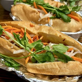 Ribs & Broth - Lemongrass Chicken Banh Mi - must try - Vietnamese Near Me - Waipahu, Hawaii