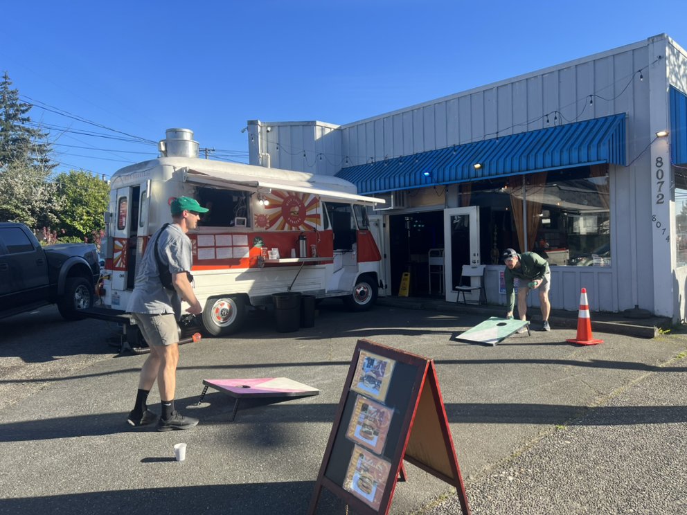 Wild Child Burgers, Seattle Roadtrippers