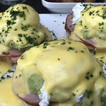 The Raymond 1886 - Eggs benedict (i got four eggs!) - New American Near Me - Pasadena, California The Raymond 1886 - Eggs benedict (i got four eggs!) - New American Near Me - Pasadena, California
