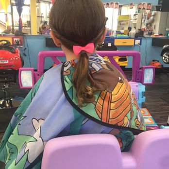 Little Munchkins - Taaaa daaaaa and her haircut was complete with a nice hair do to go with it. - Hair Salons Near Me - Glendale, California Little Munchkins - Taaaa daaaaa and her haircut was complete with a nice hair do to go with it. - Hair Salons Near Me - Glendale, California