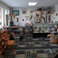 Andy's Attic Thrift Store - Entrance treasures