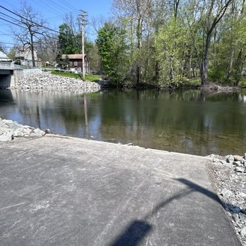 Jean Vanpelt Park - Boat ramp. That's new - Parks Near Me - Beacon, New York Jean Vanpelt Park - Boat ramp. That's new - Parks Near Me - Beacon, New York