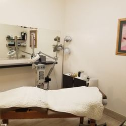 Shamas Luxe - Skincare