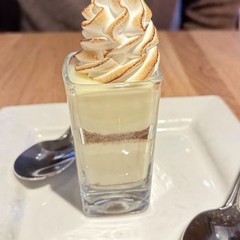 Seasons 52 - Key lime pie mini dessert - New American Near Me - Albuquerque, New Mexico