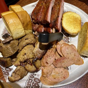 Smokey D's BBQ - Bbq Sampler - Barbeque Near Me - Des Moines, Iowa Smokey D's BBQ - Bbq Sampler - Barbeque Near Me - Des Moines, Iowa