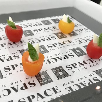 Mint Catering - Mint Catering Hors D'oeuvres on Customized Passing Tray for NYC Corporate Event - Caterers Near Me - New York, New York Mint Catering - Mint Catering Hors D'oeuvres on Customized Passing Tray for NYC Corporate Event - Caterers Near Me - New York, New York