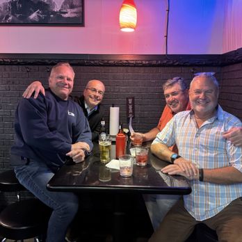 Hometown Pub - Pubs Near Me - Huntingdon, Pennsylvania Hometown Pub - Pubs Near Me - Huntingdon, Pennsylvania