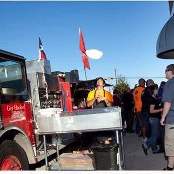 Hook and Ladder Pizza - Food Trucks Near Me - Keller, Texas