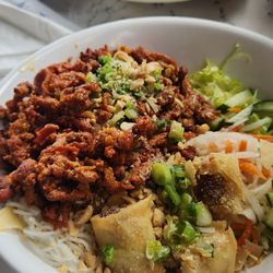 Red Fox Pho - Grilled pork and vermicelli salad