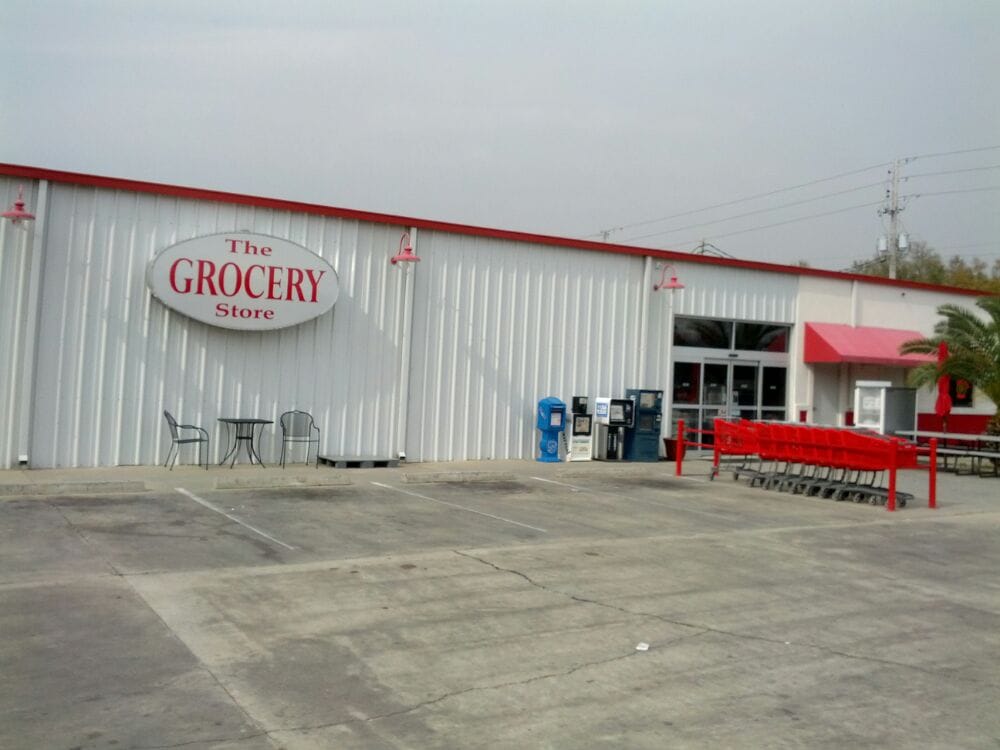 THE GROCERY STORE Updated September 2024 9447 Hwy 87 S, Milton