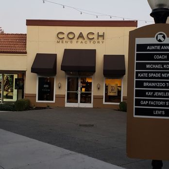 Folsom Premium Outlets - Shopping Centers Near Me - Folsom, California