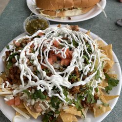 Taqueria La Chilanguita - Barbacoa nachos!