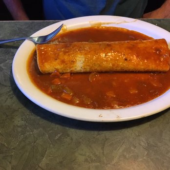 Los Arcos - Steak burrito - held the usual cheese, sour cream, guacamole toppings - Mexican Near Me - Salem, Oregon