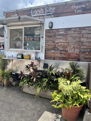 Fresh Bite Farm To Beach by null