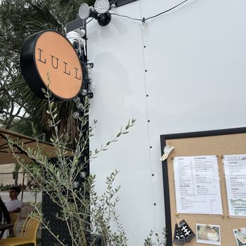 Lull Cafe - Breakfast & Brunch Near Me - Tampa, Florida