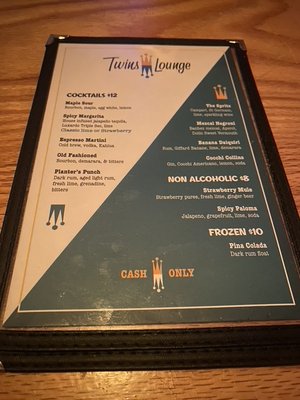 Twins Lounge by null