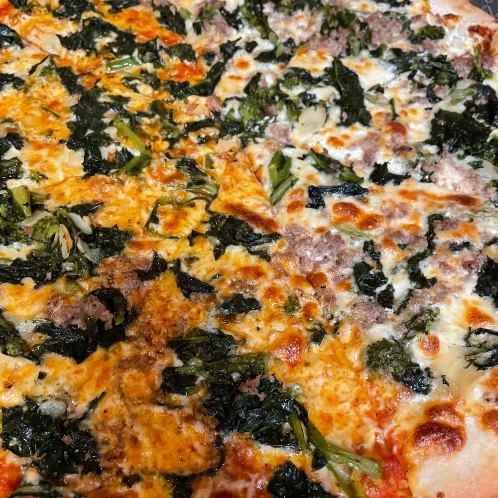 Pellicci's - Pizza broccoli Rob and sausage with extra garlic half sausage half nap - Italian Near Me - Stamford, Connecticut