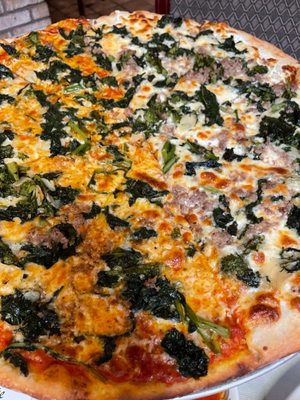 Pellicci's by null