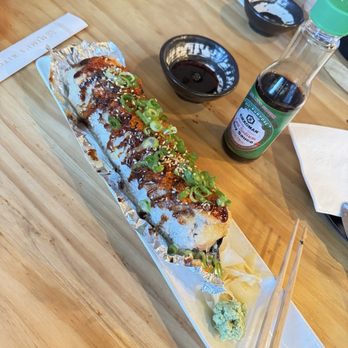 MiMi's Kitchen - Lion King Roll - Asian Fusion Near Me - San Jose, California