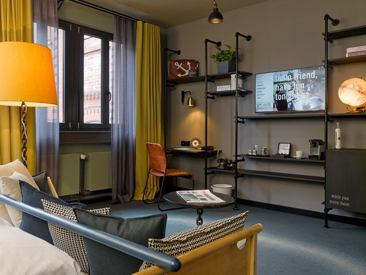 25hours Hotel Hamburg Altes Hafenamt by null