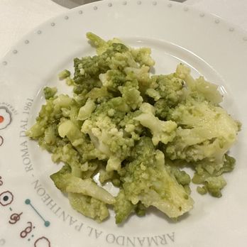 Armando al Pantheon - Broccoli - Italian Near Me - Rome, RM