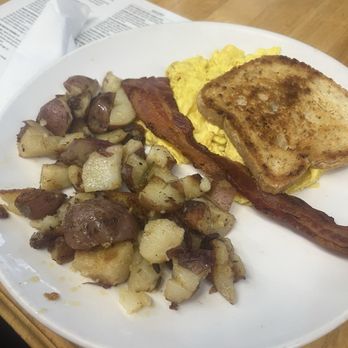 The Mason Jar Cafe - 2 eggs breakfast - Breakfast & Brunch Near Me - Benton Harbor, Michigan The Mason Jar Cafe - 2 eggs breakfast - Breakfast & Brunch Near Me - Benton Harbor, Michigan