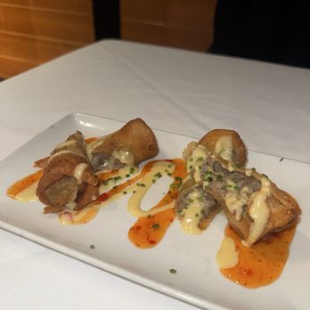 Del Frisco's Grille - Cheesesteak Eggrolls - New American Near Me - Hoboken, New Jersey