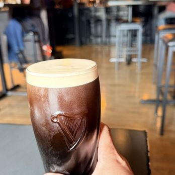 HMD Bar & Grill - Guiness on Draft - Bars Near Me - Chicago Ridge, Illinois HMD Bar & Grill - Guiness on Draft - Bars Near Me - Chicago Ridge, Illinois