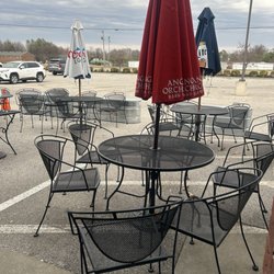 Oscar's Cantina Mexicana - More outdoor seating