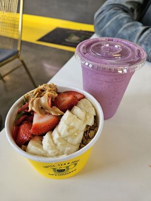 UPFORDAYZ Cafe & Bakery by null