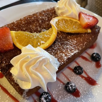 The Trestle - Trestle's Stuffed French Toast - Cocktail Bars Near Me - Astoria, New York The Trestle - Trestle's Stuffed French Toast - Cocktail Bars Near Me - Astoria, New York
